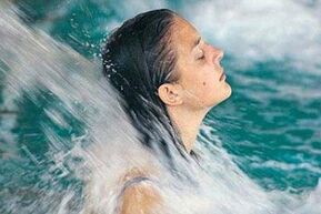 Procedimientos de agua para la osteocondrosis cervical